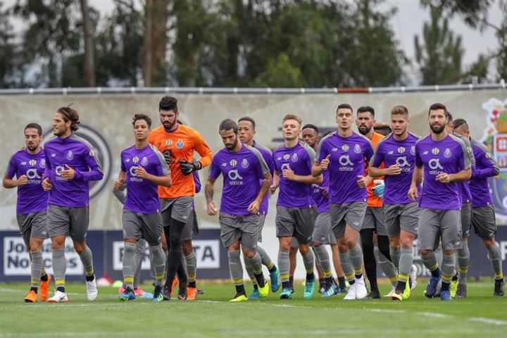 FC Porto parte para o Algarve com 27 jogadores